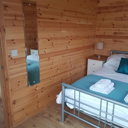 Acorn Camping And Caravan Park Лантуит Мейджър Екстериор снимка