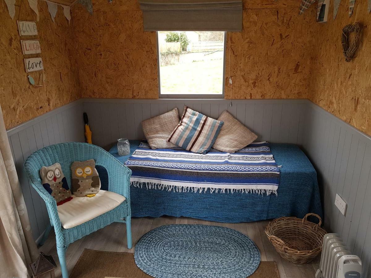 Acorn Camping And Caravan Park Лантуит Мейджър Екстериор снимка