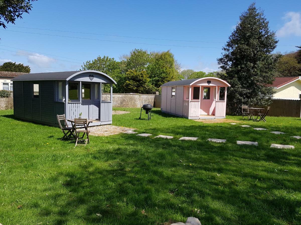 Acorn Camping And Caravan Park Лантуит Мейджър Екстериор снимка