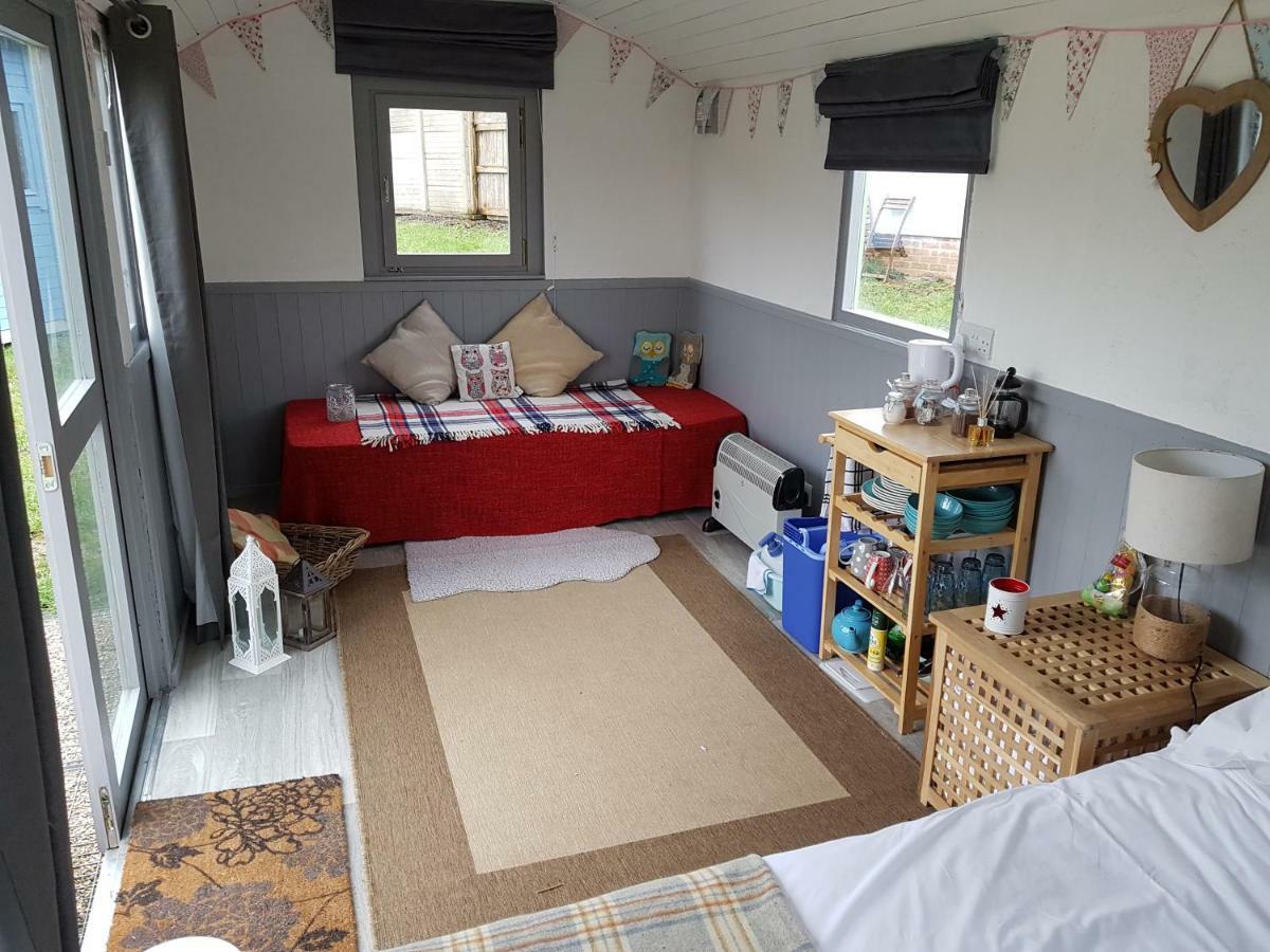 Acorn Camping And Caravan Park Лантуит Мейджър Екстериор снимка