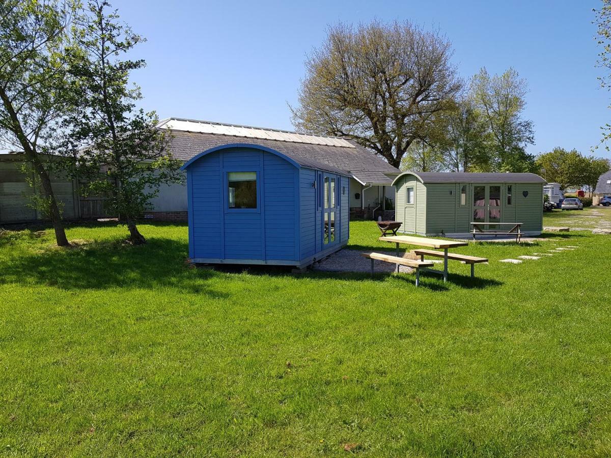Acorn Camping And Caravan Park Лантуит Мейджър Екстериор снимка