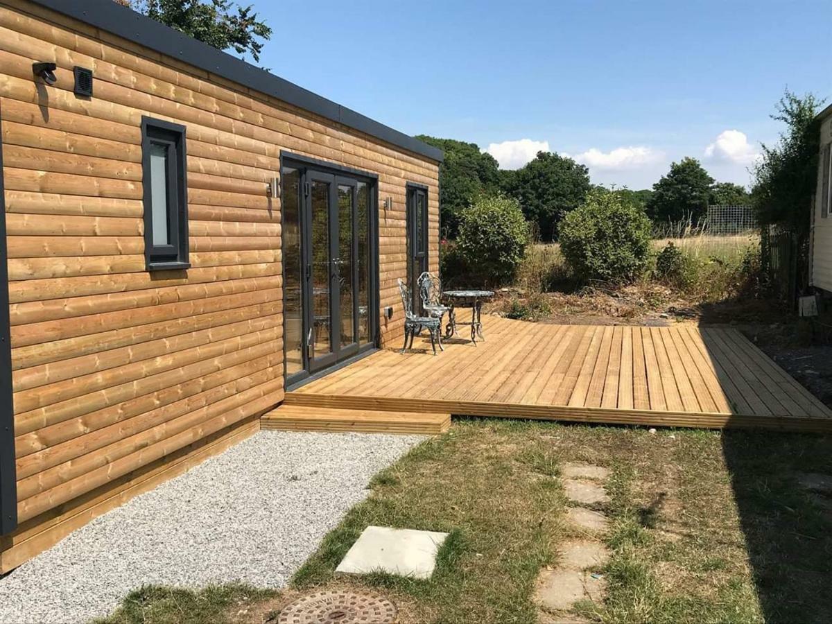 Acorn Camping And Caravan Park Лантуит Мейджър Екстериор снимка